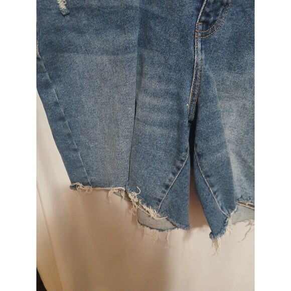 Ava & Viv Women's Plus Size 16WBlue Denim Jean Shorts Cut Off Distressed Stretch - Picture 3 of 10